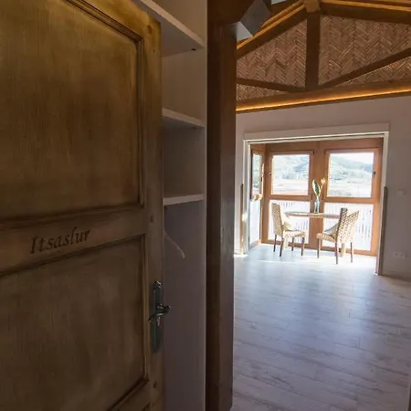 Alojamento de Acomodação e Pequeno-almoço Mugarri