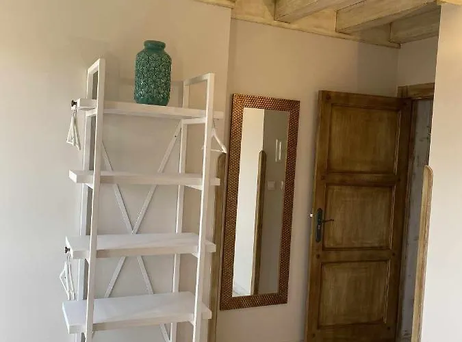 Bed & Breakfast Mugarri Povena